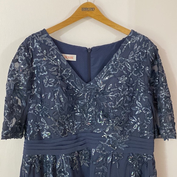 Beautiful New Year’s Eve Dress from JJ’s House - Picture 2 of 7